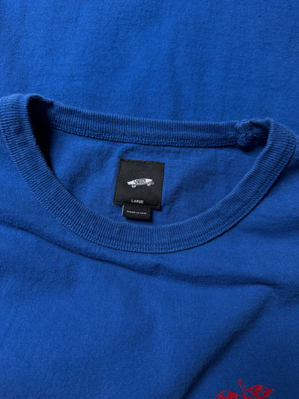 Playera Vans Vault "The Apple of My Eye" – L