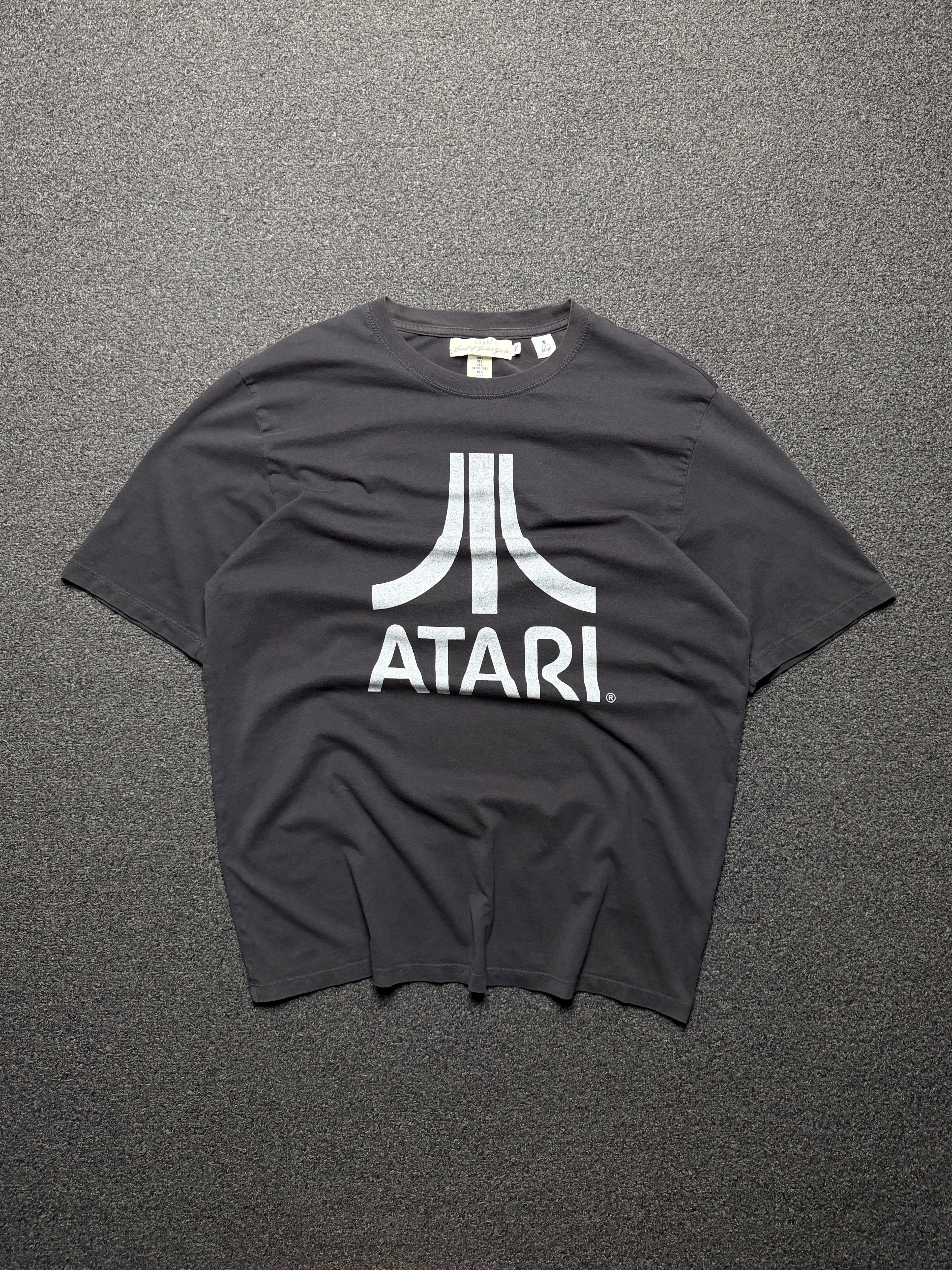 Playera H&M L.O.G.G. Atari Retro – L