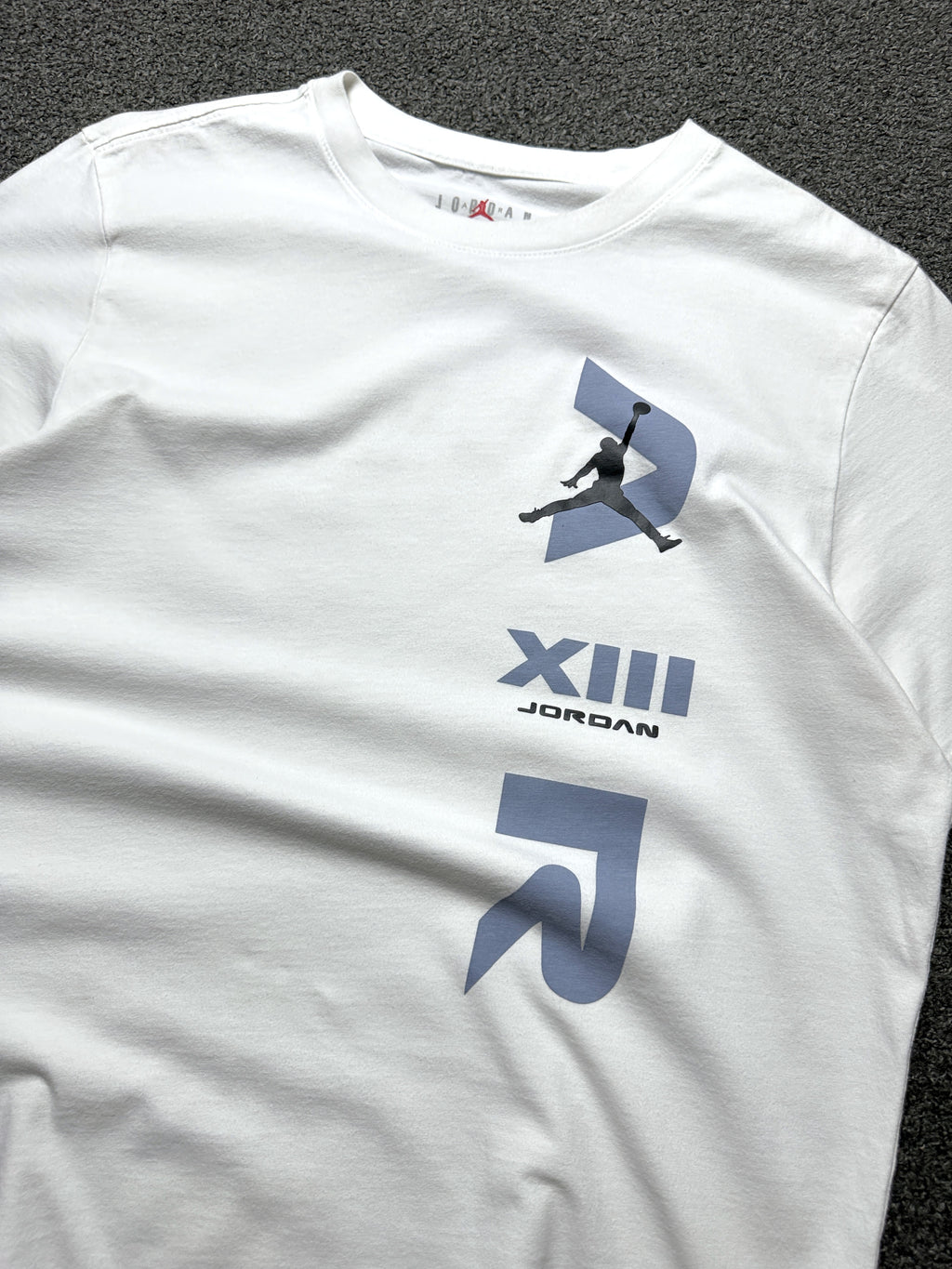 Playera Jordan Brand XIII Graphic – M