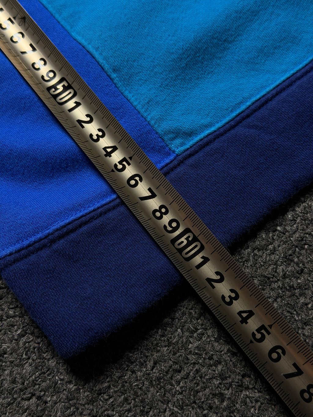 Sudadera Nike Crewneck Colorblock Azul / Turquesa – XL Juvenil (Fits XS/S Adulto)