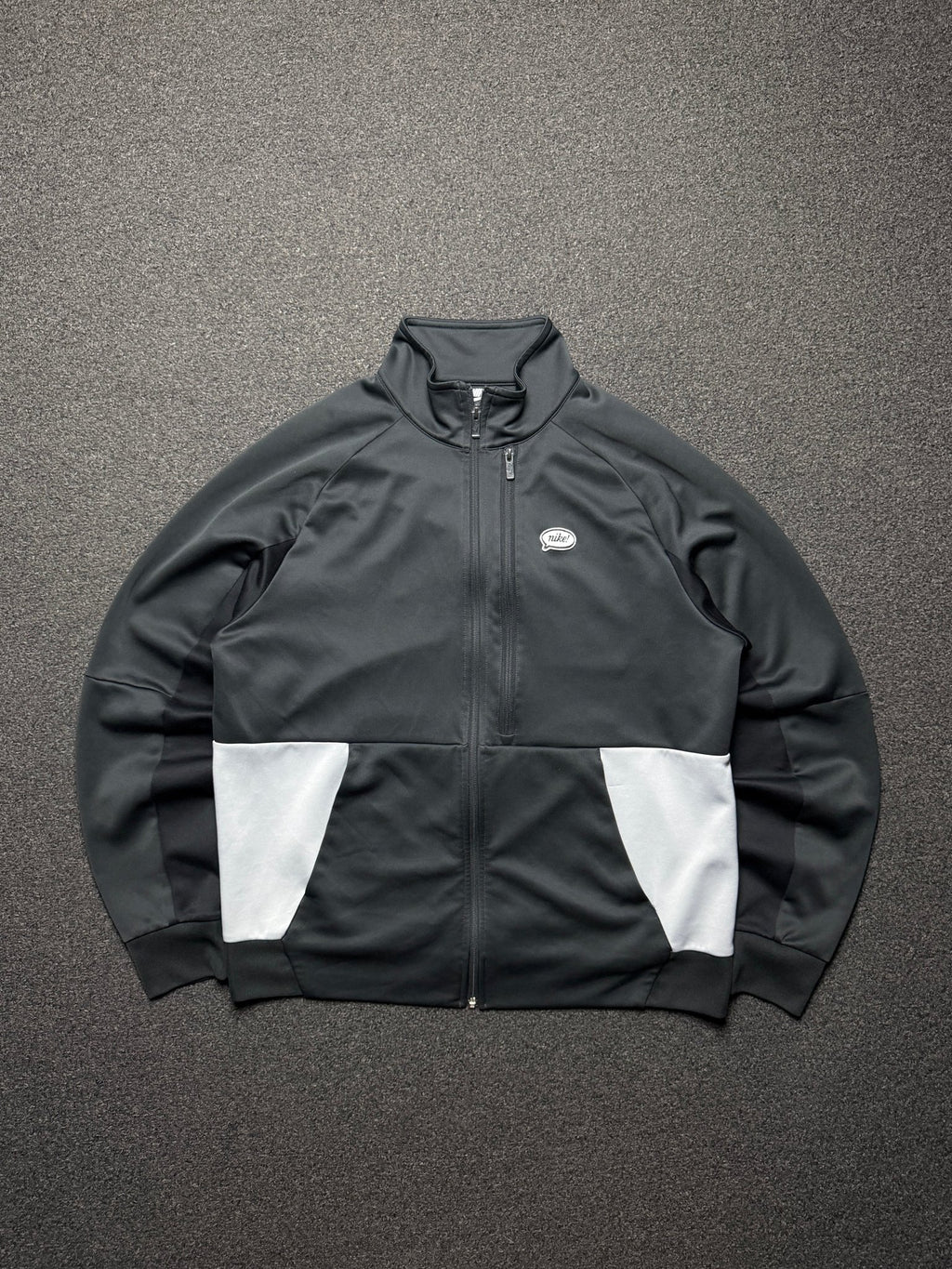 Chamarra Nike Track Jacket – XL - Reuse Industry