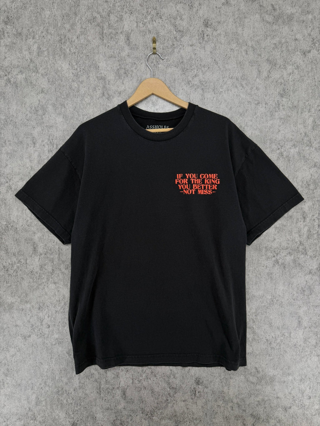Playera Assholes Live Forever "If You Come For The King" – (XXL) - Reuse Industry | Segunda Mano, Sportswear & Vintage