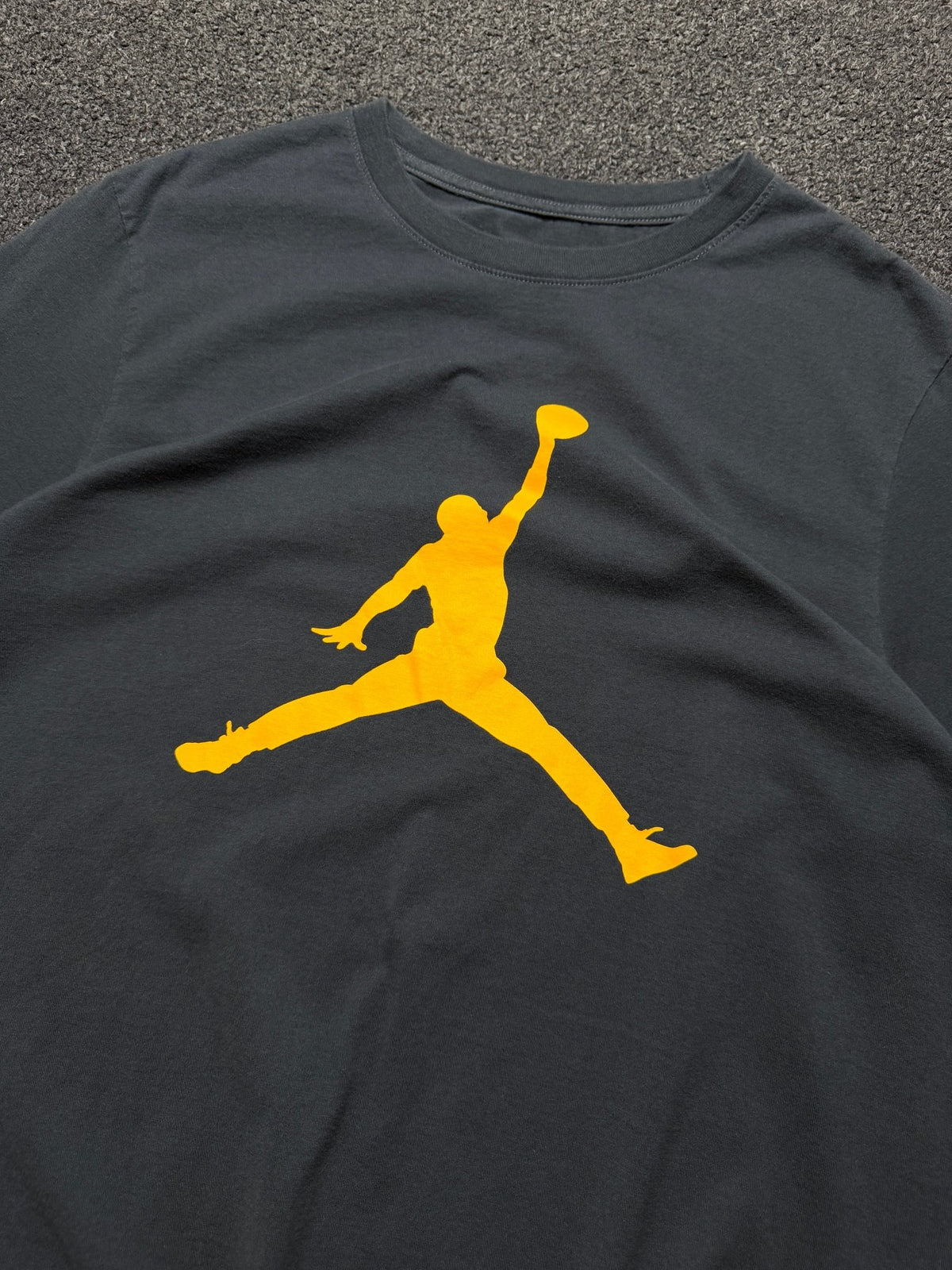 Playera Jordan Brand Classic Jumpman – M - Reuse Industry
