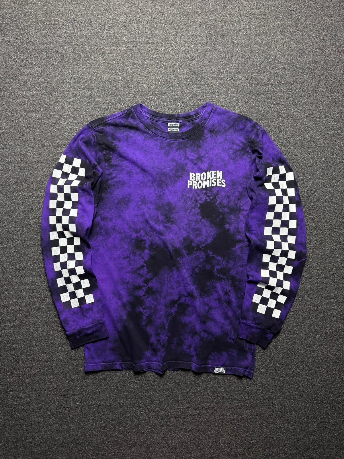 Playera Manga Larga Broken Promises – M - Reuse Industry