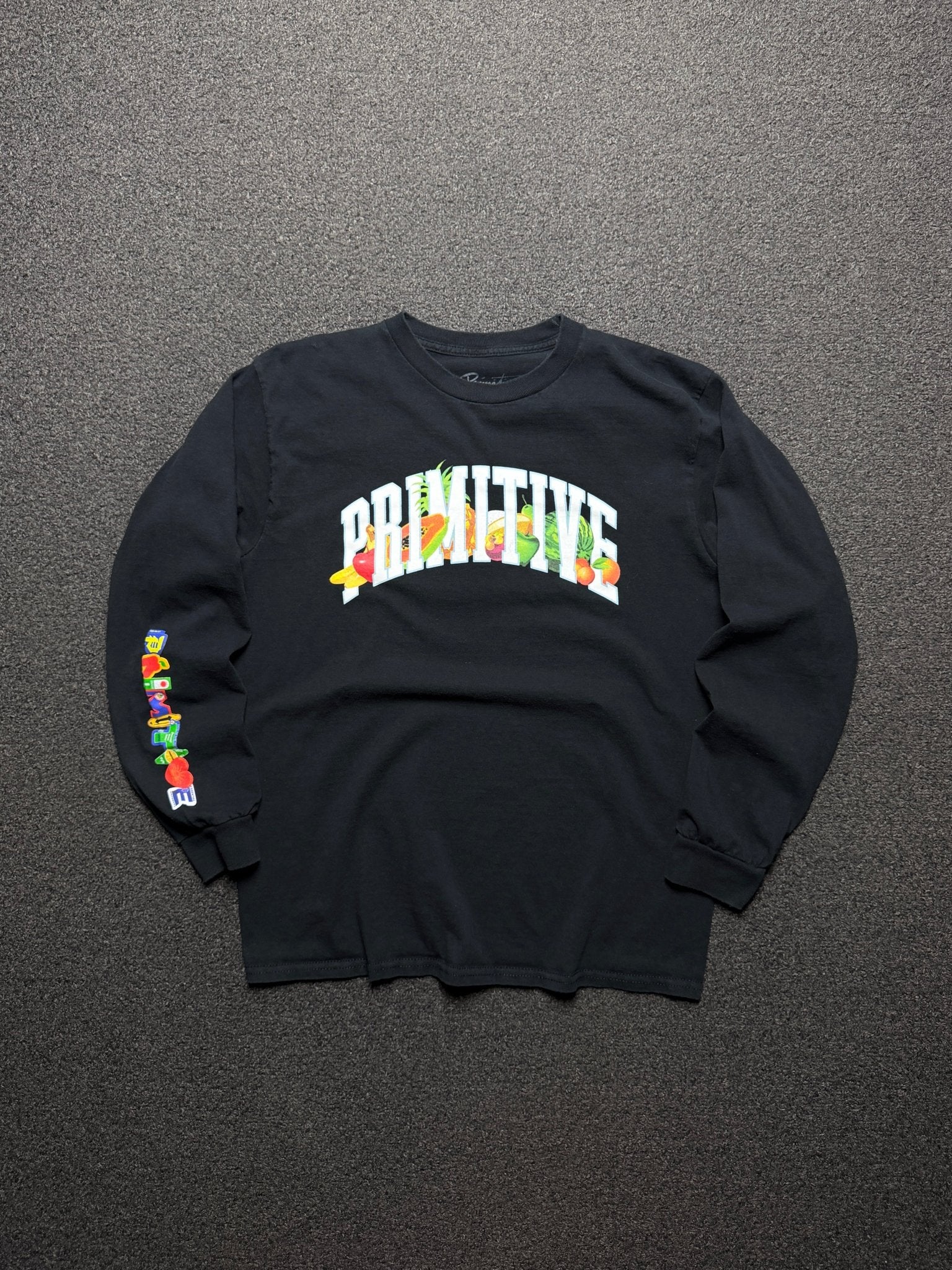 Playera Manga Larga Primitive Skateboarding – (M) - Reuse Industry | Segunda Mano, Sportswear & Vintage