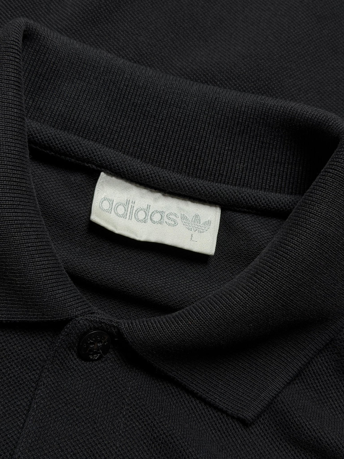 Playera Polo Adidas Originals Vintage Trefoil – S - Reuse Industry