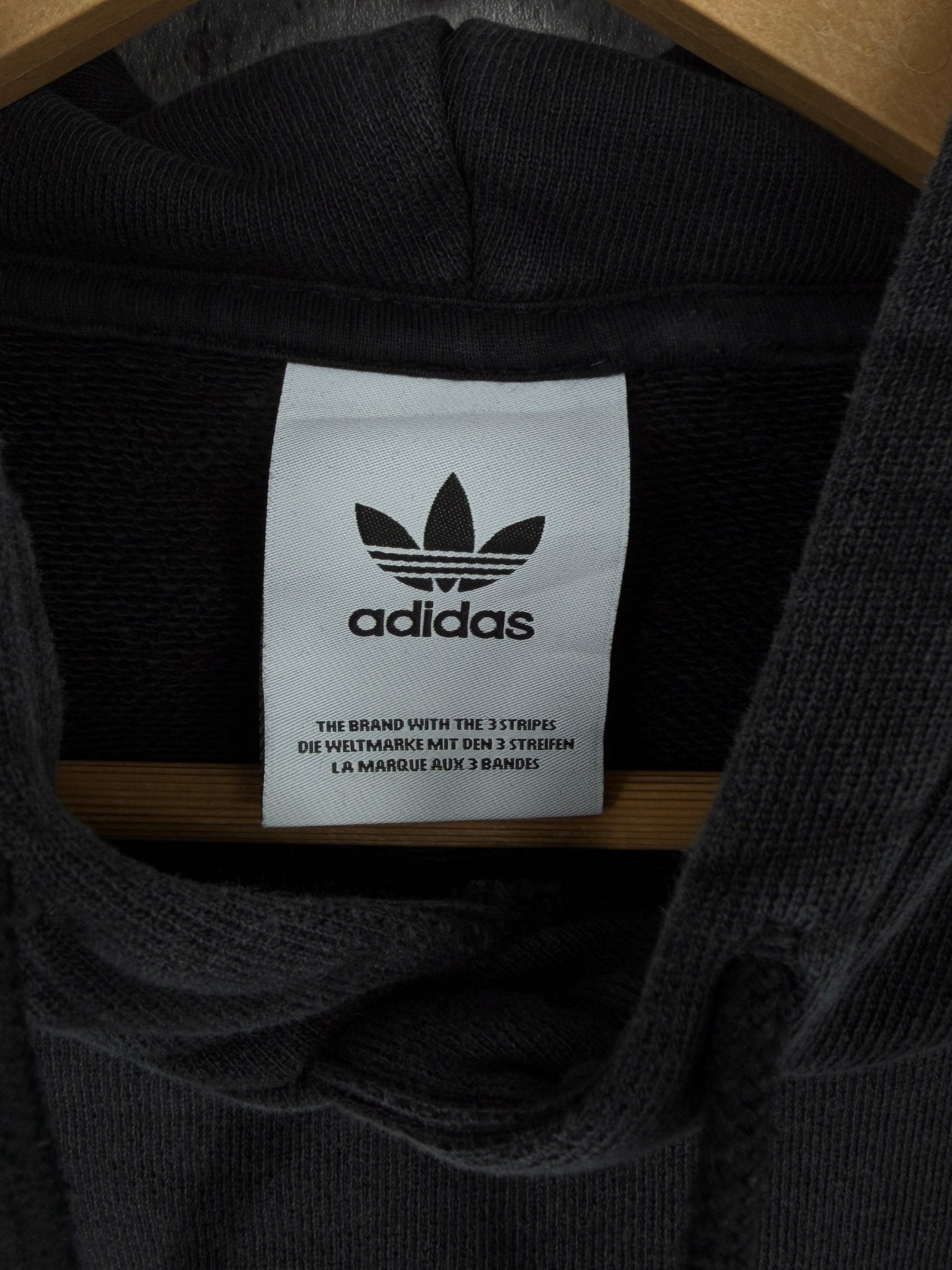 Sudadera Adidas Originals Hoodie – (S) - Reuse Industry | Segunda Mano, Sportswear & Vintage
