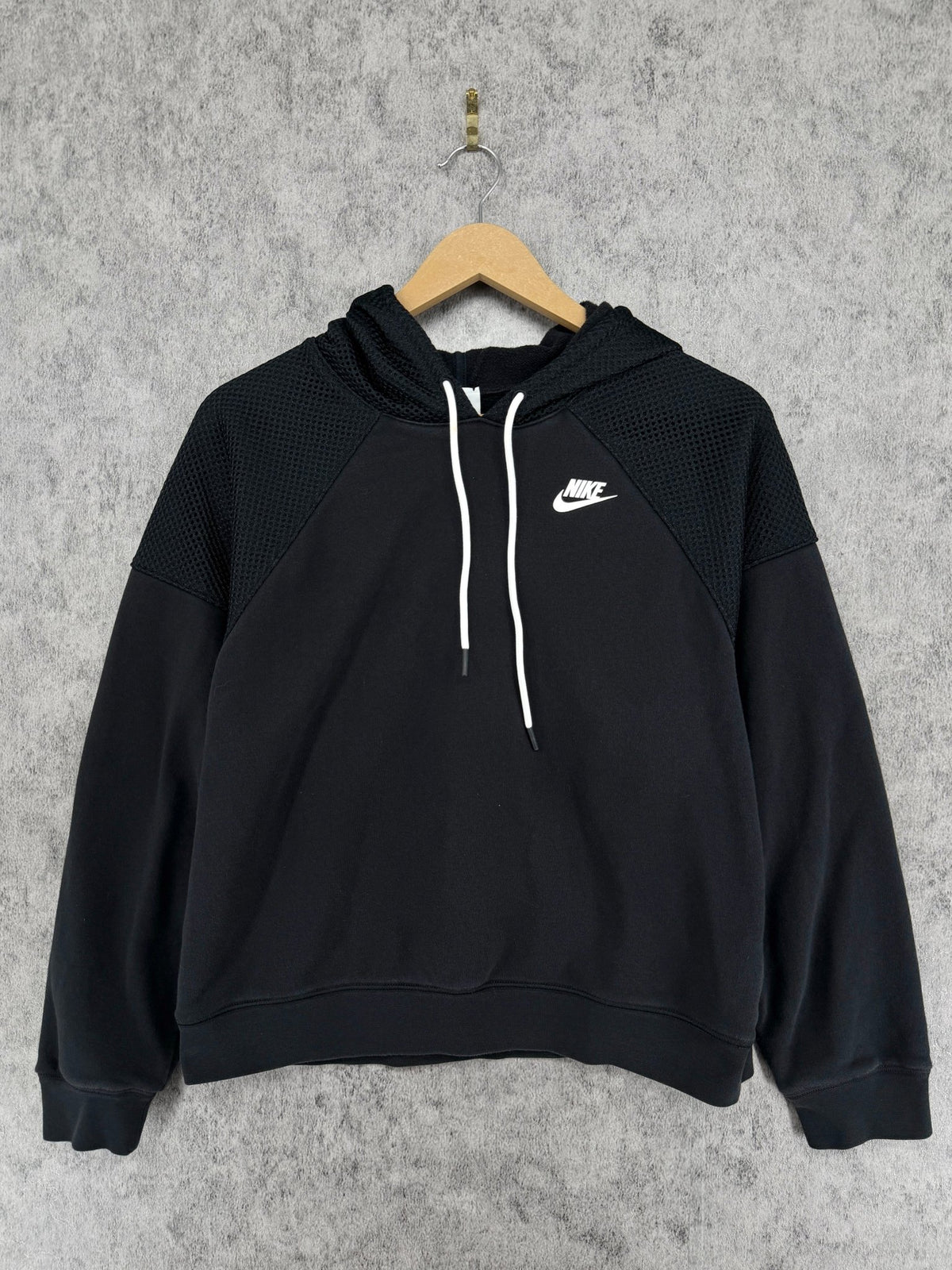Sudadera Nike Hoodie – M - Reuse Industry