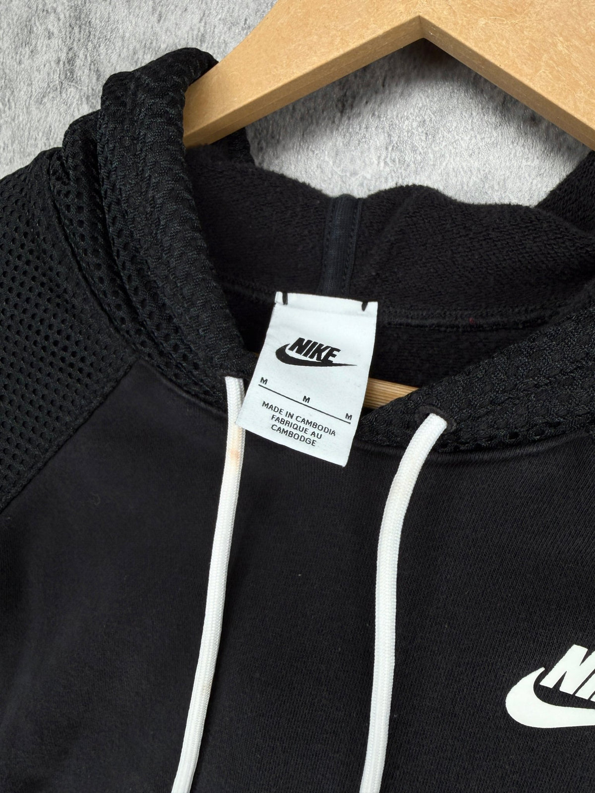 Sudadera Nike Hoodie – M - Reuse Industry