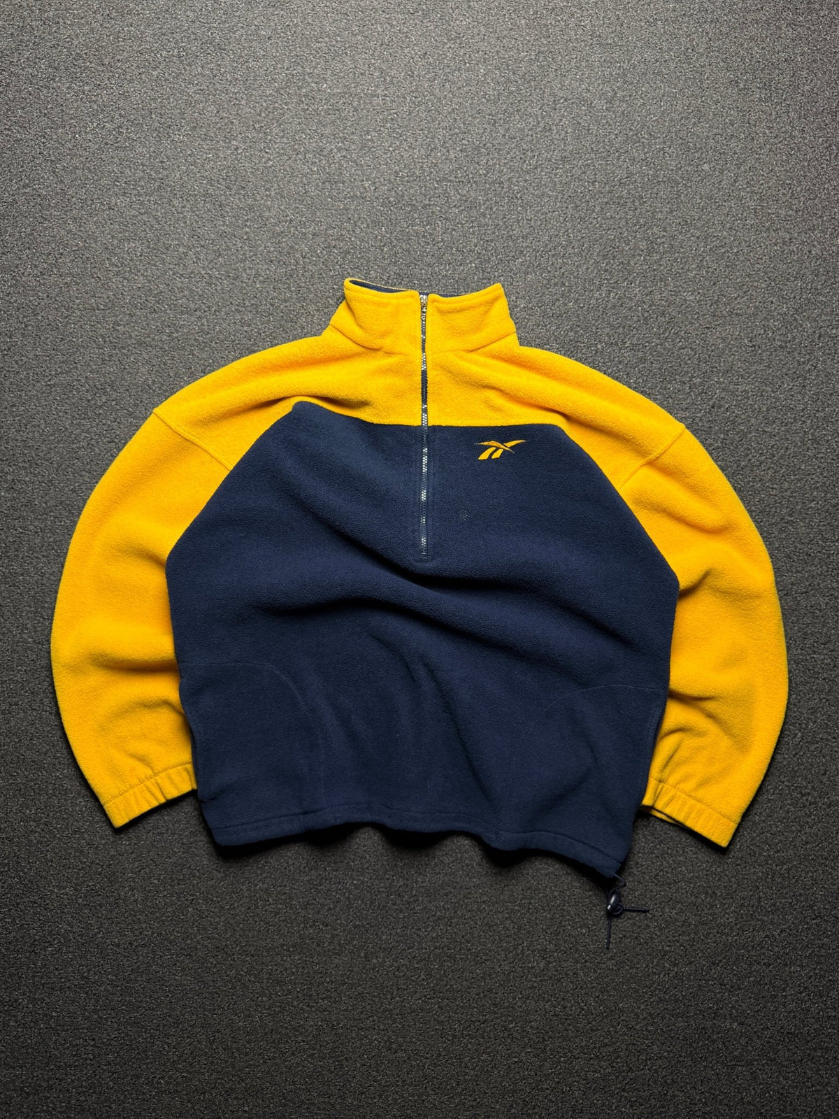 Suéter Reebok Vintage Colorblock Fleece 1/4 Zip – L - Reuse Industry