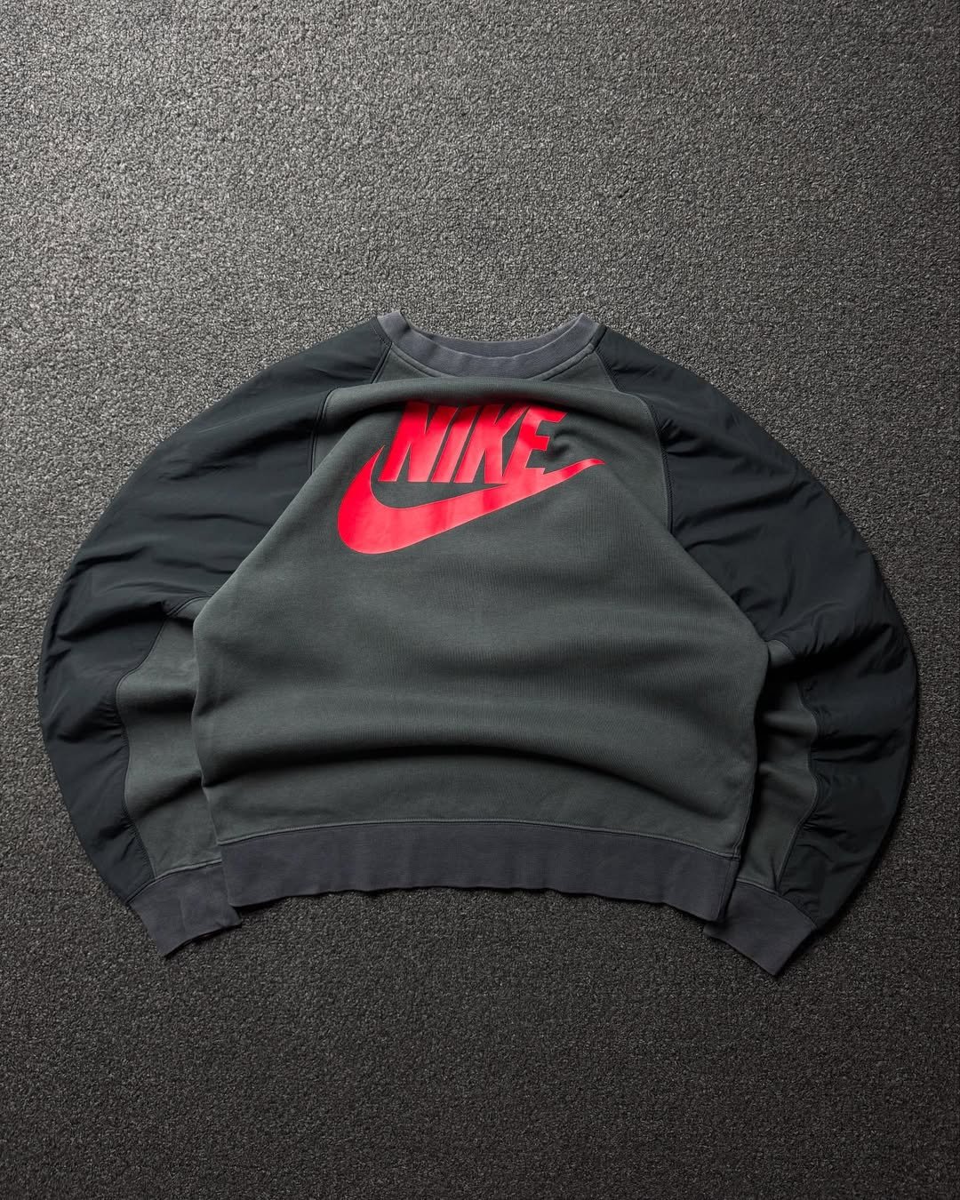 Nike Crewneck (M)