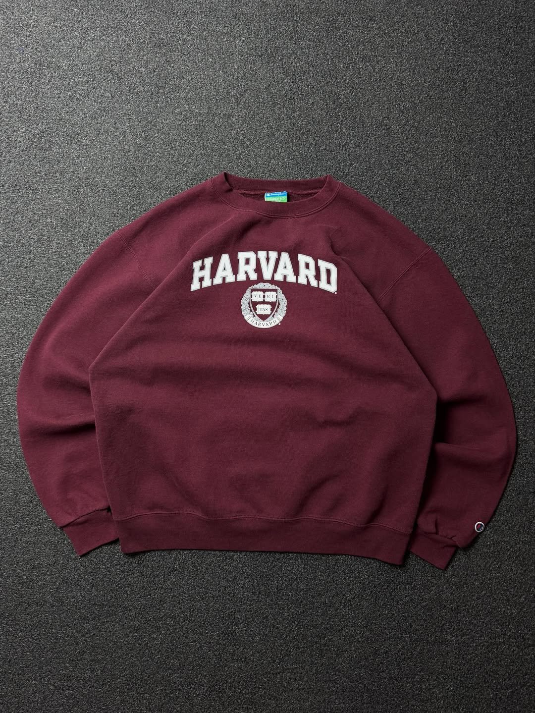 Champion Harvard Crewneck (L)