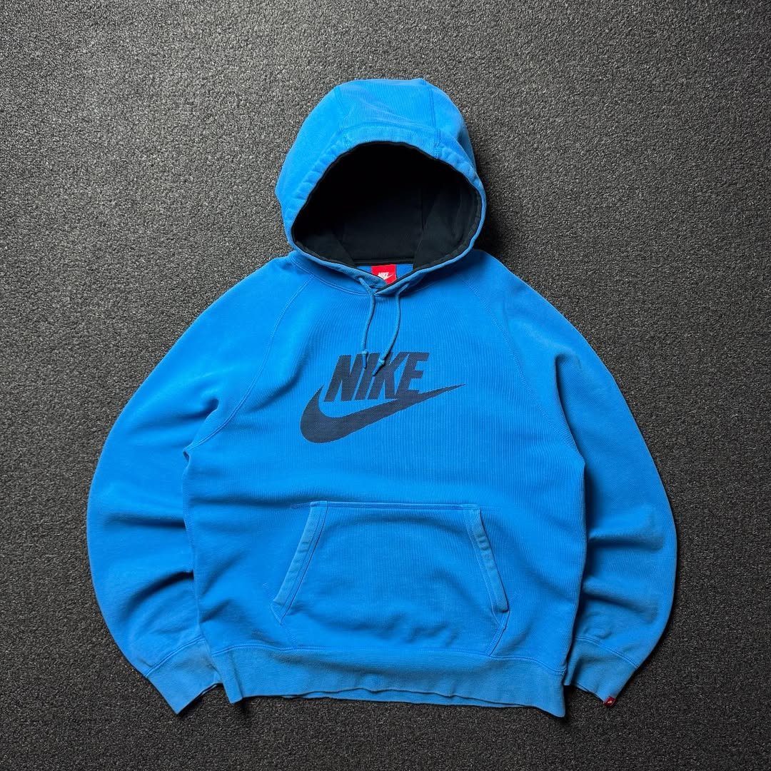 Nike Hoodie (L)