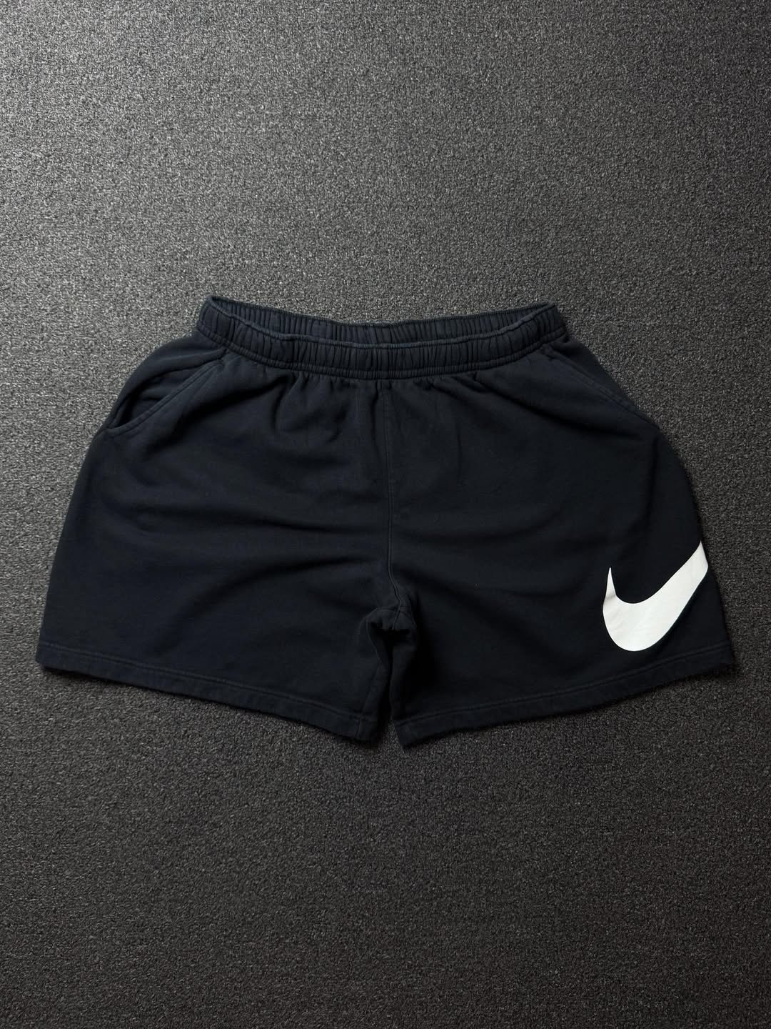 Nike Sweatshorts (XXL)
