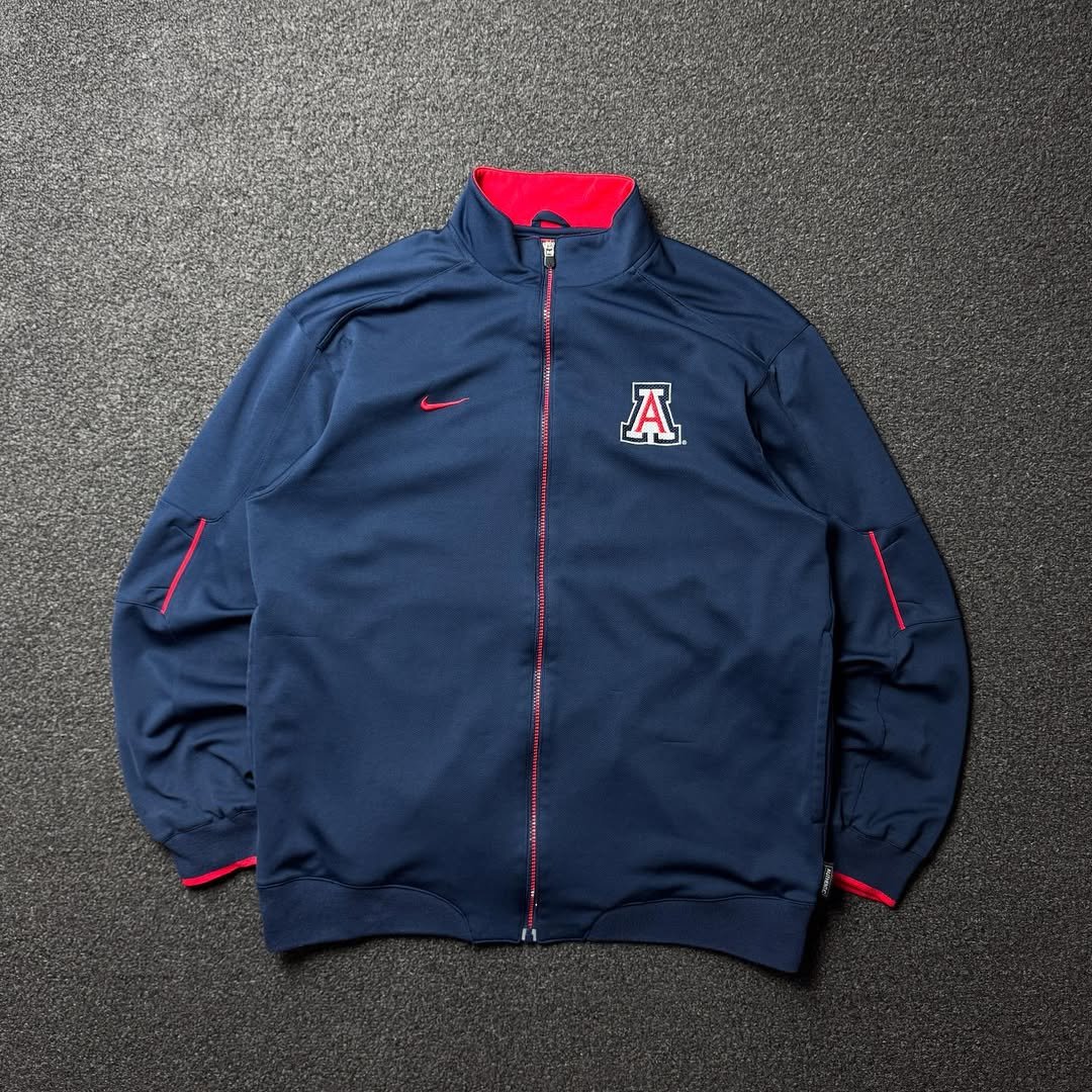 Vintage Nike Full Zip Jacket (L)