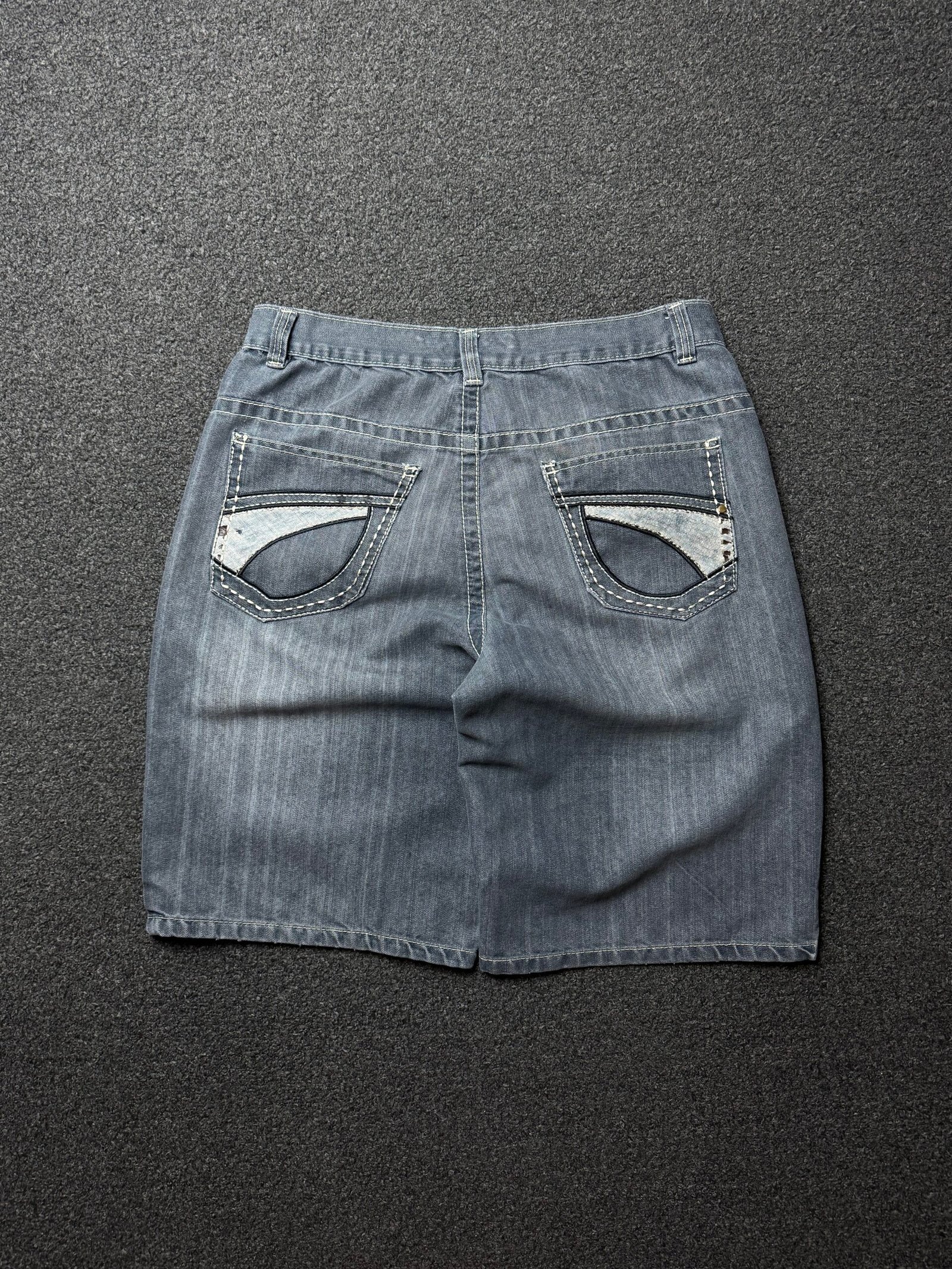 Lions Crest Denim Baggy Shorts (36)